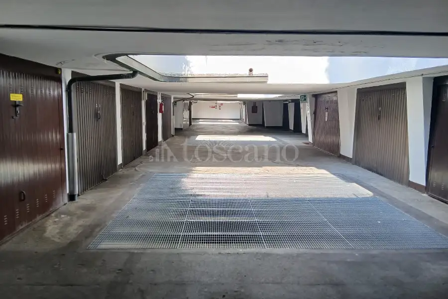 Box in vendita di 16 mq a €130.000 (rif. 28/2026)