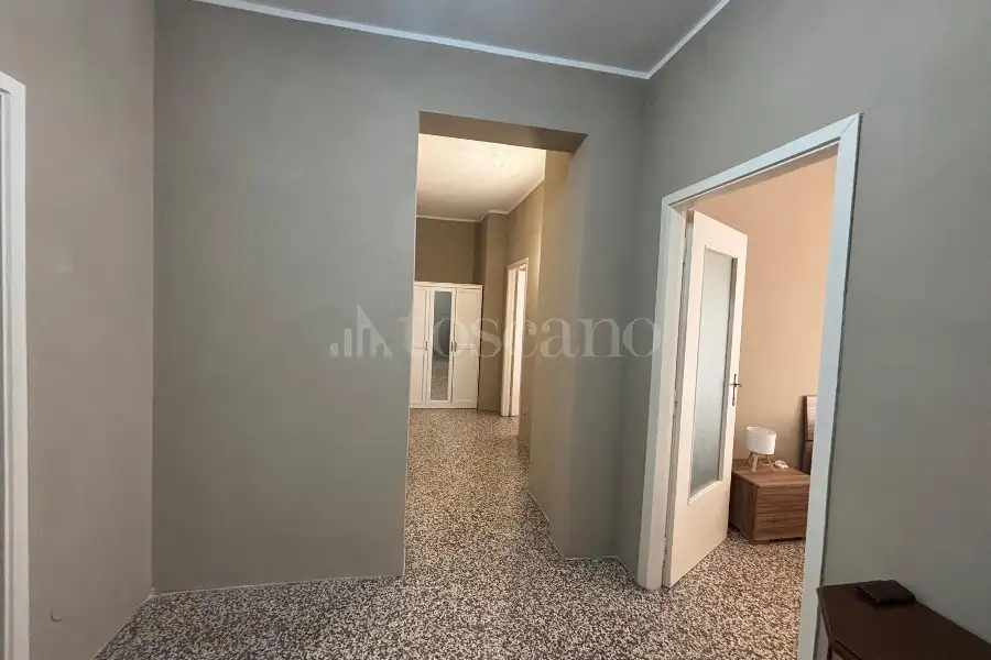 Stanza in affitto di 82 mq a €400 (rif. 38/2026)