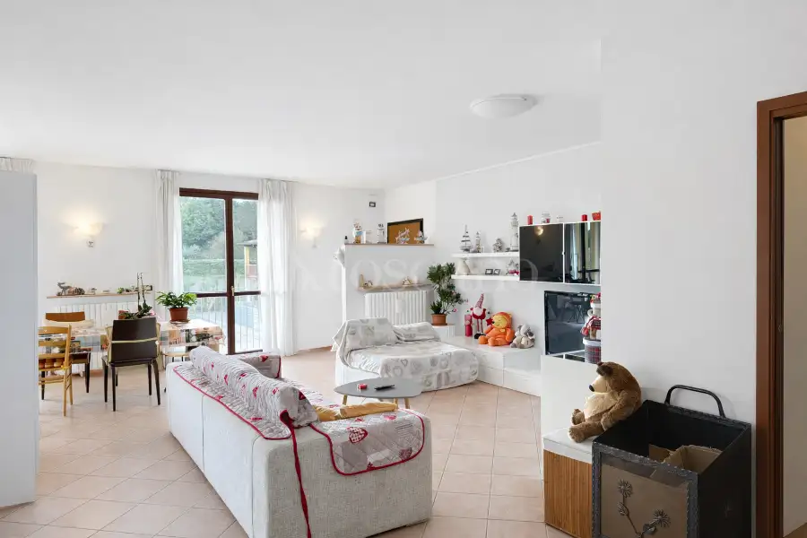 Casa in vendita di 220 mq a €440.000 (rif. 8/2026)