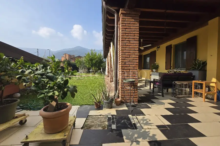 Villa in vendita di 200 mq a €395.000 (rif. 49/2025)