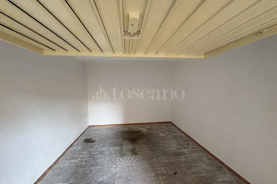 Garage in vendita di 16 mq a €17.000 (rif. 145/2025)