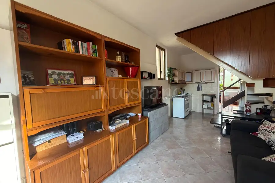Casa in vendita di 290 mq a €849.000 (rif. 23/2026)