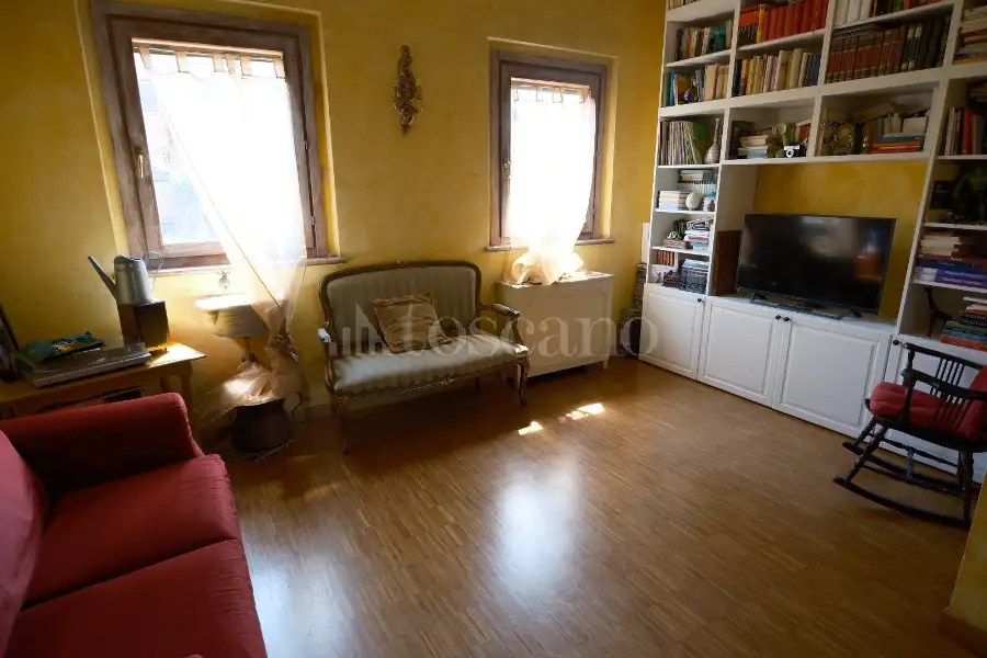 Villino a Schiera in vendita di 200 mq a €840.000 (rif. 39/2026)