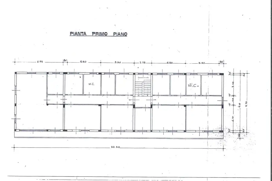 Ufficio in affitto di 300 mq a €3.000 (rif. 83/2026)
