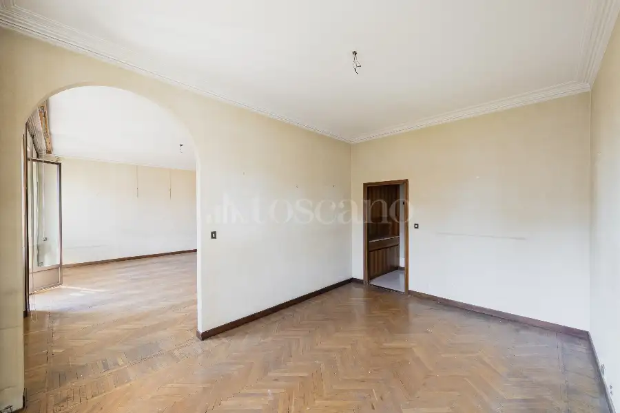 Casa in vendita di 215 mq a €2.450.000 (rif. 145/2025)