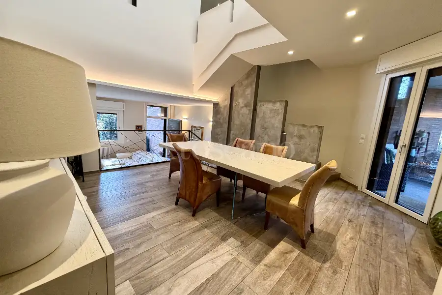 Villino a Schiera in vendita di 240 mq a €560.000 (rif. 8/2026)