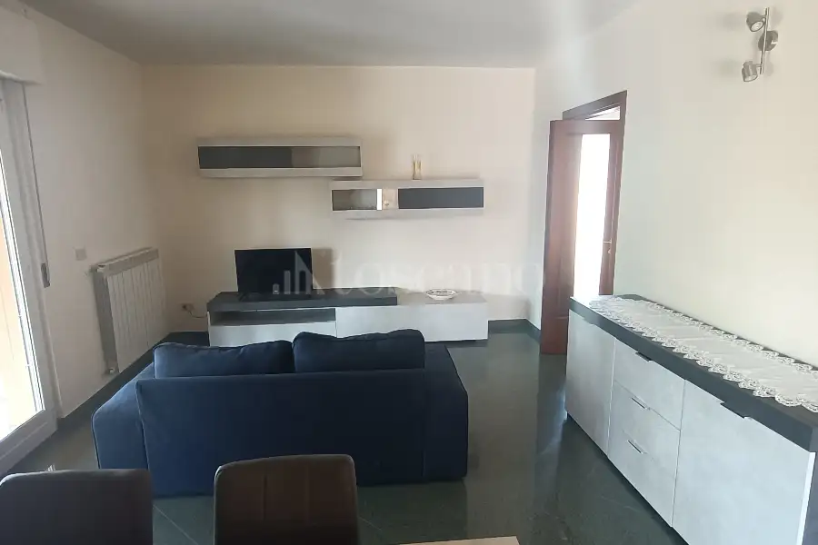 Casa in affitto di 90 mq a €2.500 (rif. 5/2025)