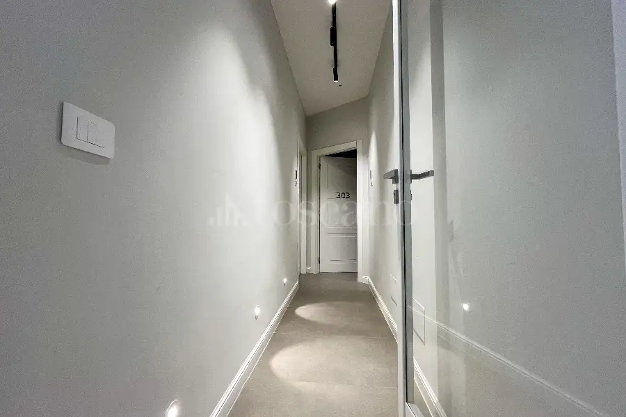 Casa in vendita di 200 mq a €895.000 (rif. 12/2026)