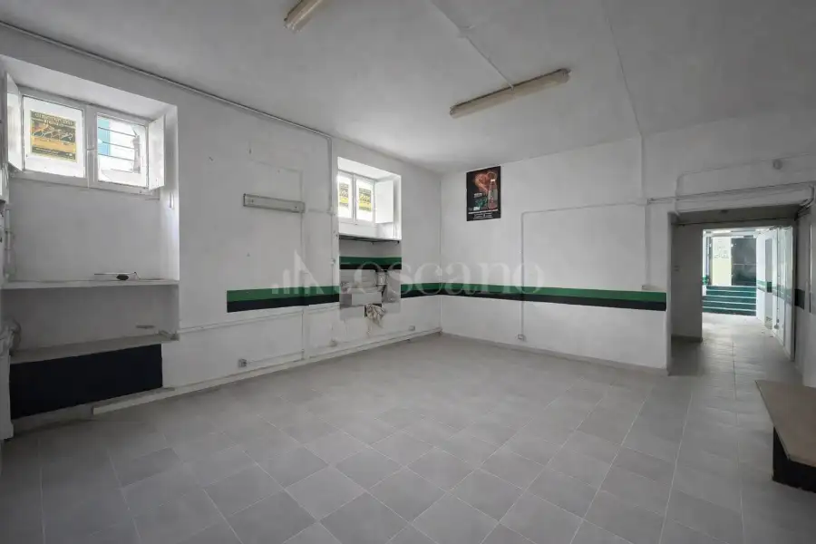 Negozio in vendita di 145 mq a €180.000 (rif. 36/2025)