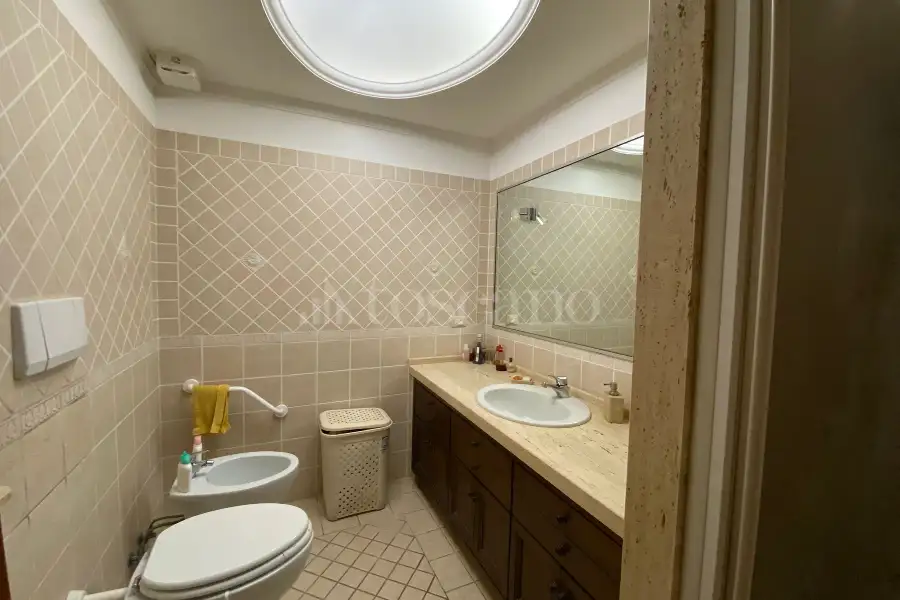 Villa Bifamiliare in vendita di 220 mq a €665.000 (rif. 44/2025)