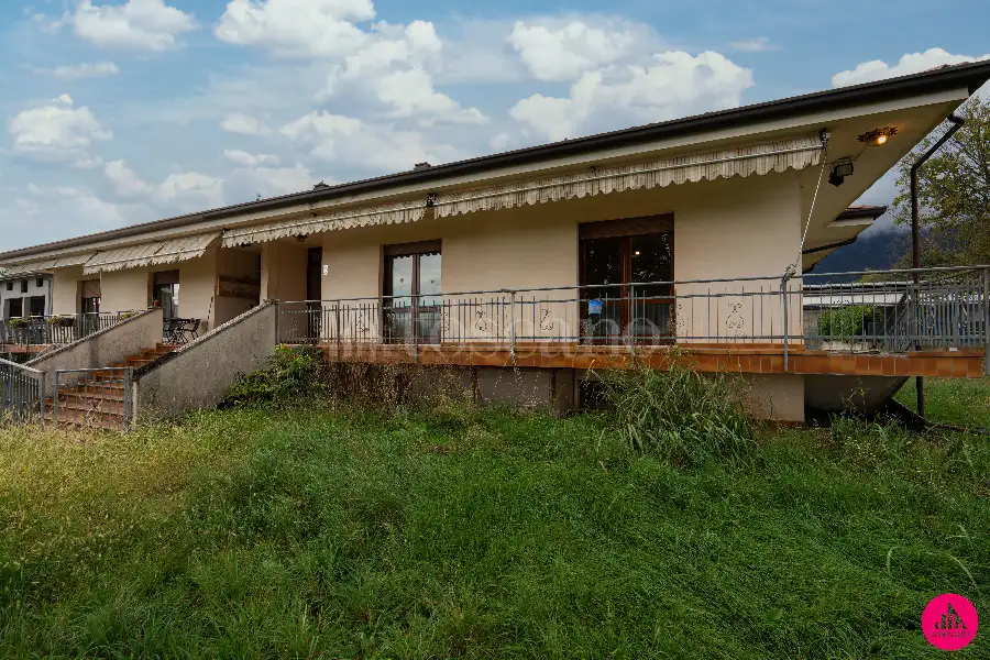 Villino a Schiera in vendita di 175 mq a €189.000 (rif. 180/2026)