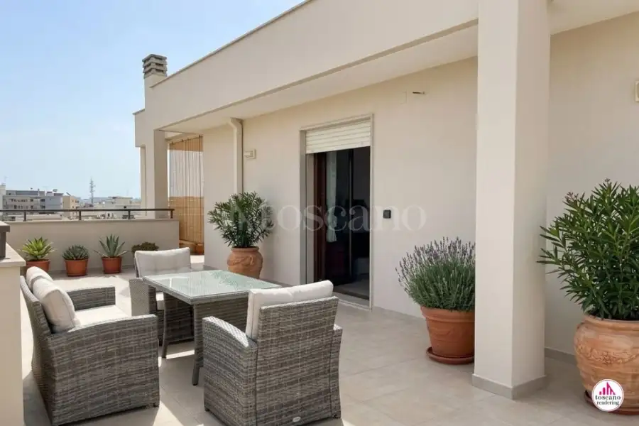 Attico in vendita di 92 mq a €195.000 (rif. 18/2026)