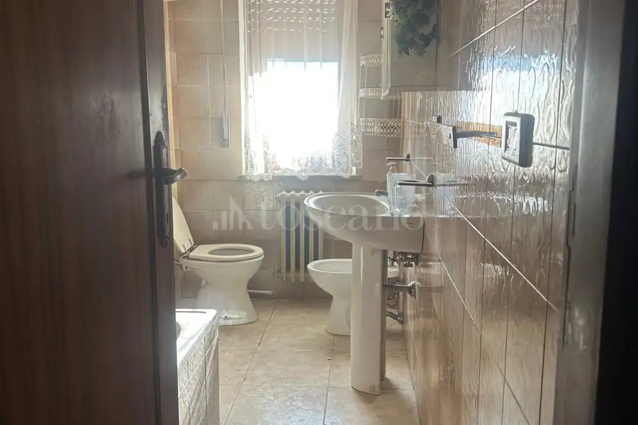 Casa Indipendente in vendita di 222 mq trattativa riservata (rif. 110/2025)