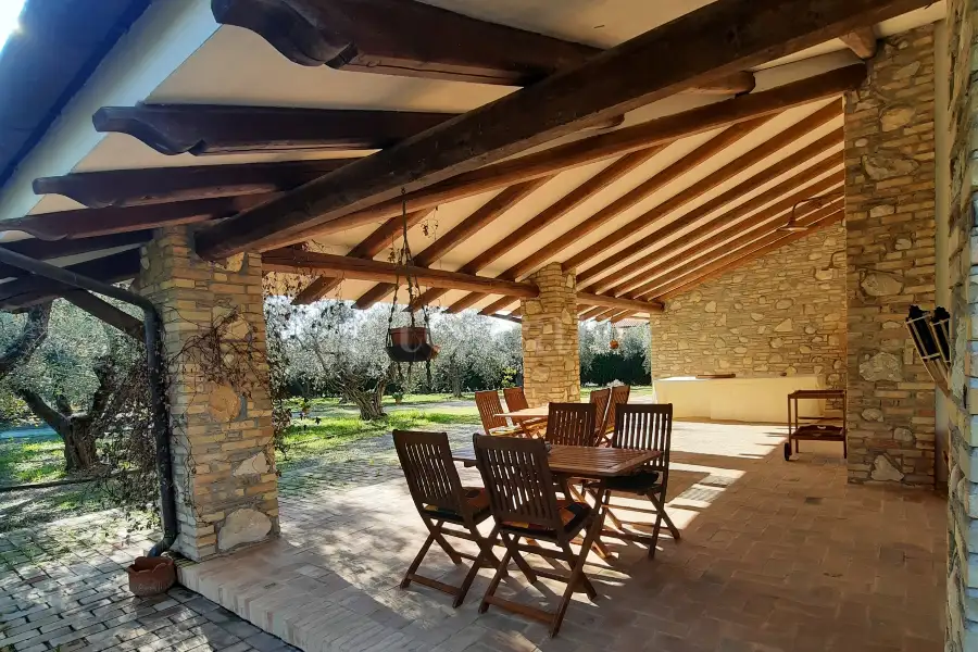 Villa in vendita di 480 mq a €880.000 (rif. 4/2026)