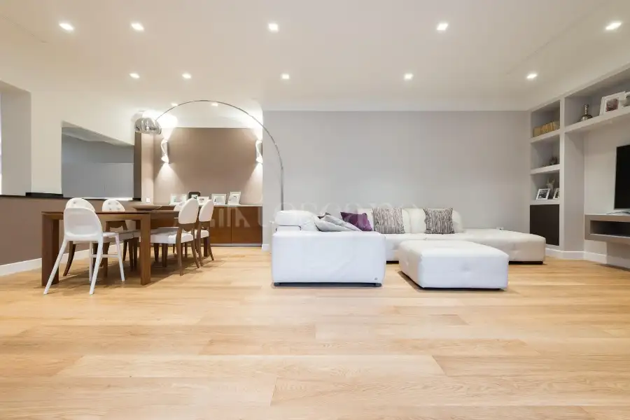 Casa in vendita di 250 mq a €899.000 (rif. 5/2026)