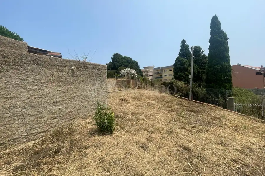 Agricolo in vendita di 820 mq a €18.000 (rif. 31/2026)