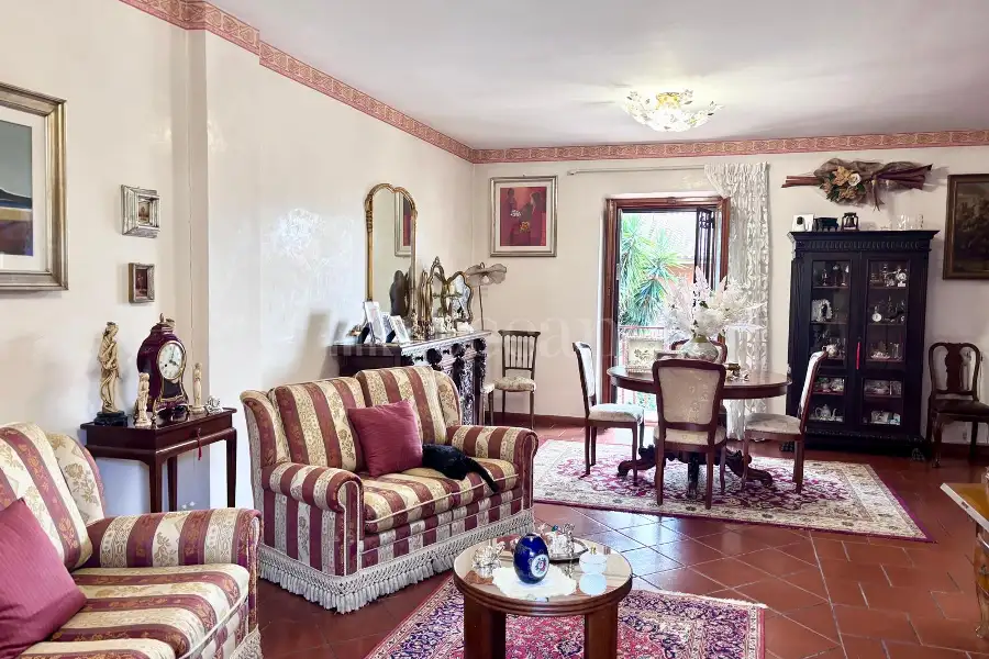 Villino a Schiera in vendita di 190 mq a €299.000 (rif. 95/2025)