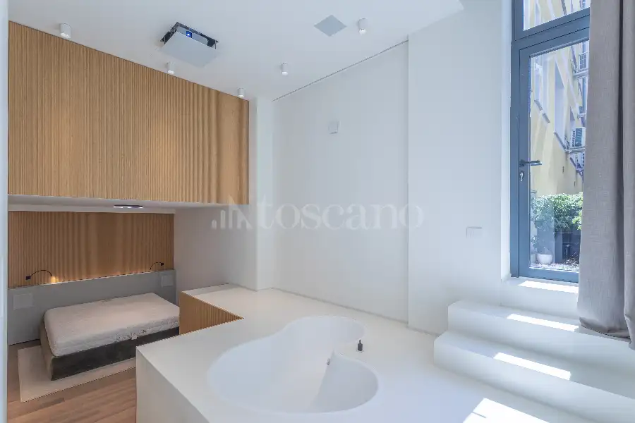 Casa Indipendente in vendita di 185 mq a €1.680.000 (rif. 8/2026)