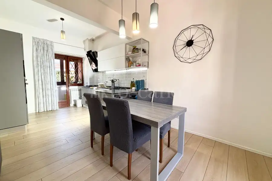 Villino a Schiera in vendita di 261 mq a €699.000 (rif. 49/2025)