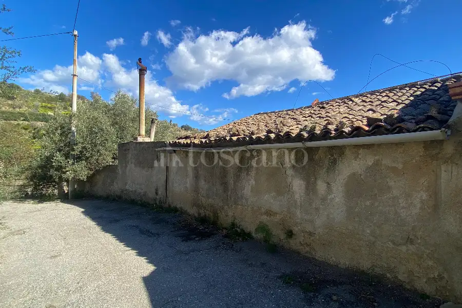 Agricolo in vendita di 640 mq a €40.000 (rif. 15/2024)