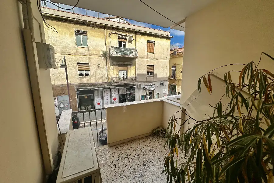 Ufficio in affitto di 90 mq a €750 (rif. 1/2025)