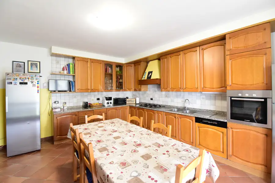 Villa in vendita di 600 mq a €880.000 (rif. 5/2026)