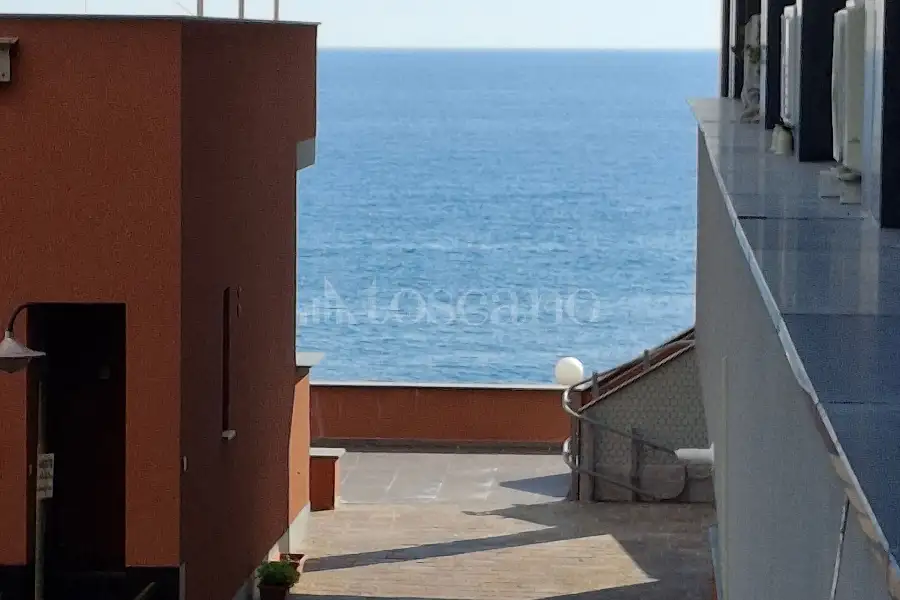 Attico in vendita di 96 mq a €590.000 (rif. 16/2026)