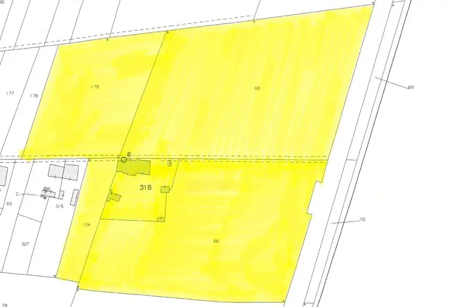 Casale in vendita di 450 mq a €450.000 (rif. 22/2026)