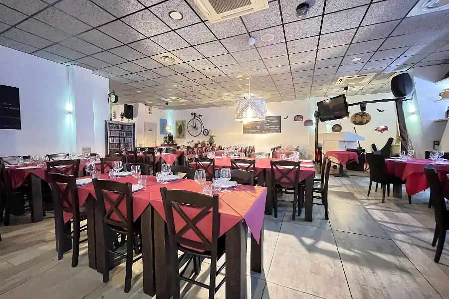 Negozio in vendita di 350 mq a €499.000 (rif. 8/2025)