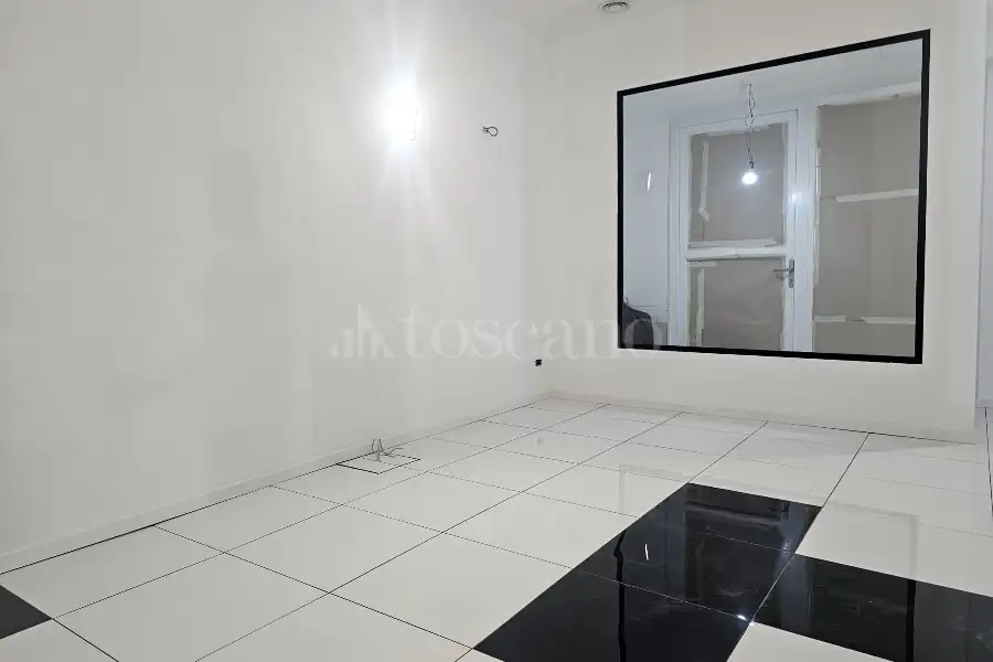 Negozio in vendita di 171 mq a €295.000 (rif. 61/2025)