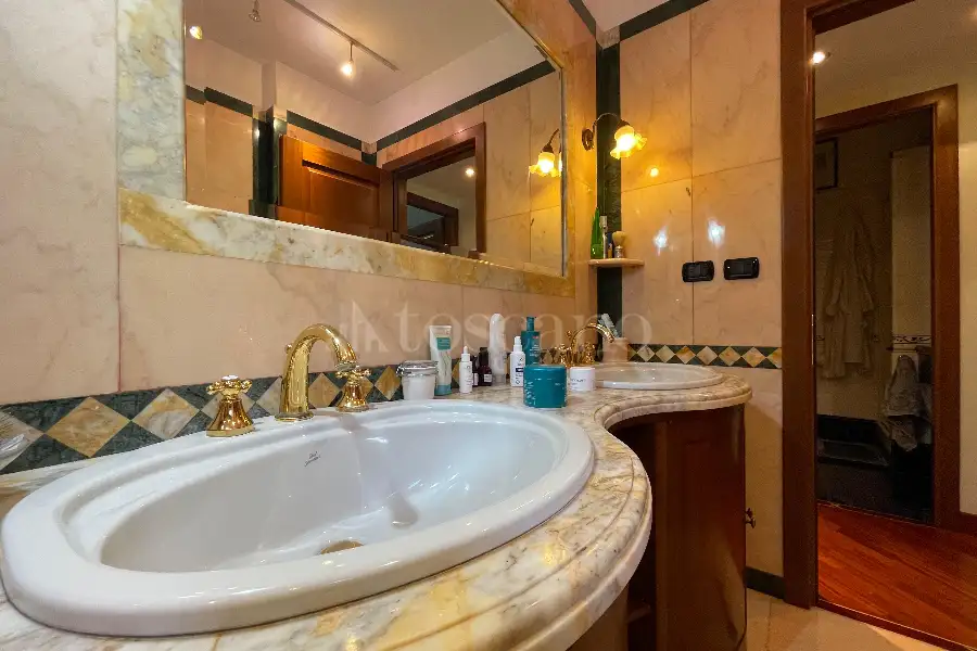 Casa in vendita di 140 mq a €595.000 (rif. 25/2025)