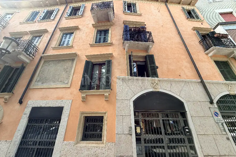 Ufficio in vendita di 125 mq a €260.000 (rif. 24/2026)