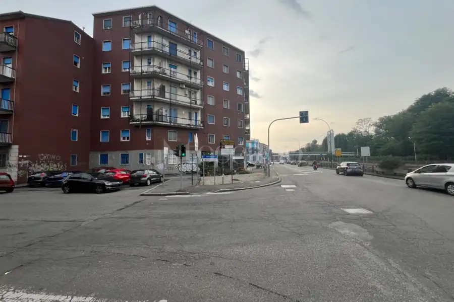 Negozio in vendita di 60 mq a €225.000 (rif. 33/2025)