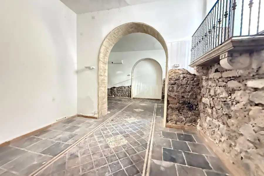 Magazzino in vendita di 115 mq a €135.000 (rif. 92/2026)