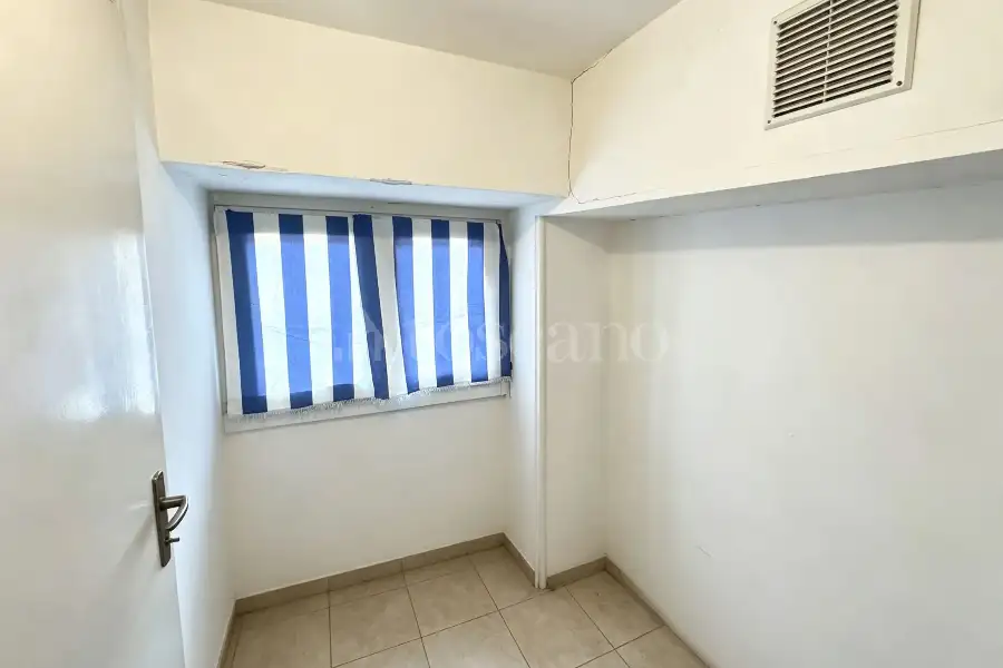 Negozio in vendita di 68 mq a €73.000 (rif. 42/2026)