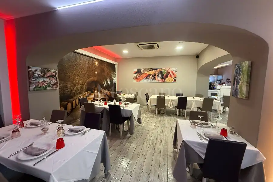 Attività Commerciale in vendita di 198 mq a €100.000 (rif. 5/2026)