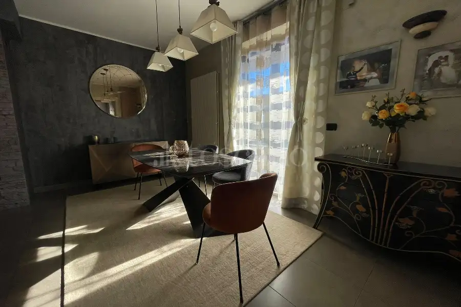 Villa Bifamiliare in vendita di 250 mq a €360.000 (rif. 65/2025)