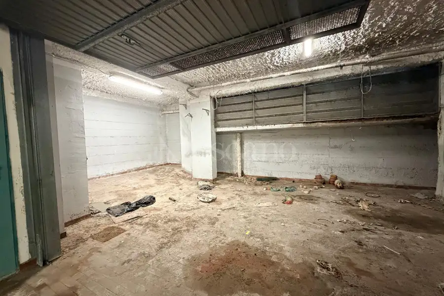 Box in vendita di 40 mq a €49.000 (rif. 34/2026)
