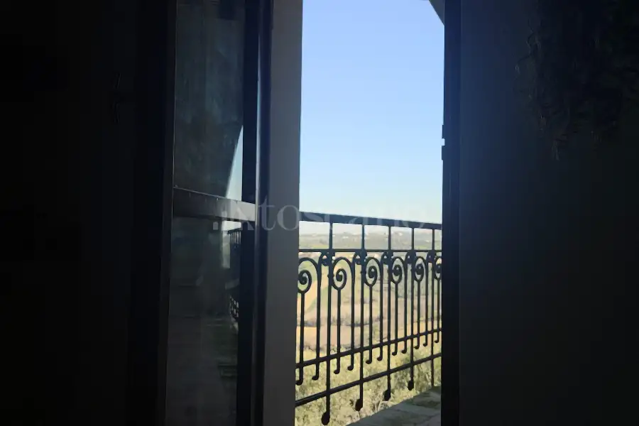 Villa in vendita di 480 mq a €880.000 (rif. 4/2026)