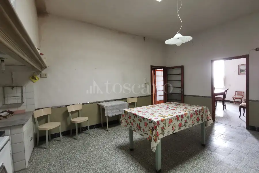 Casa in vendita di 290 mq a €200.000 (rif. 32/2022)