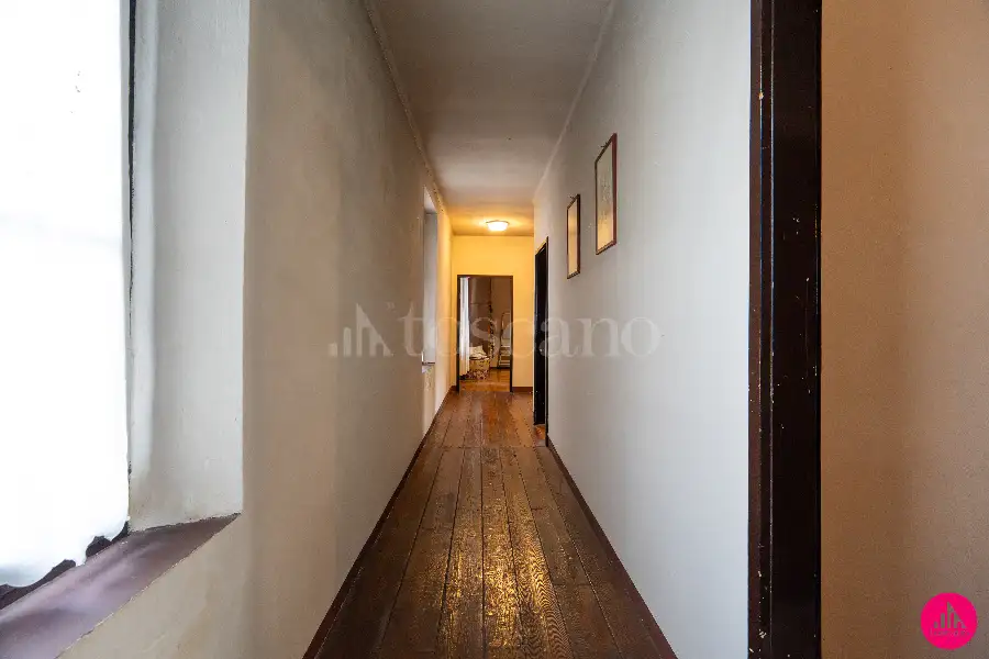 Casa Indipendente in vendita di 310 mq a €190.000 (rif. 66/2026)