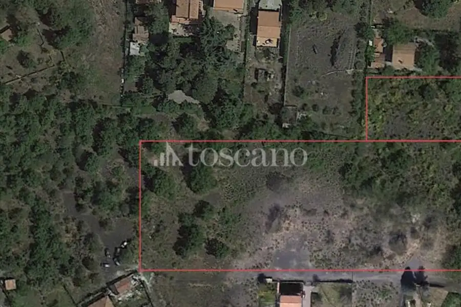 Edificabile Commerciale in vendita di 13.000 mq a €100.000 (rif. 61/2025)