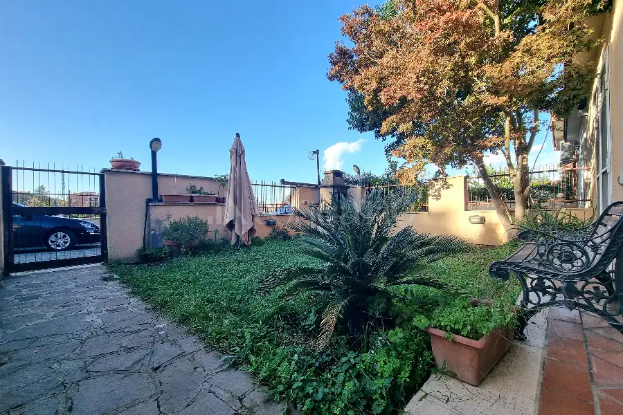 Villa Bifamiliare in vendita di 184 mq a €360.000 (rif. 42/2025)