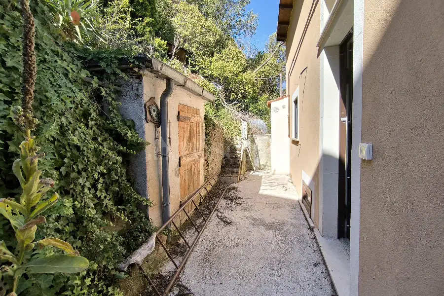 Casa Indipendente in vendita di 230 mq a €179.000 (rif. 41/2026)