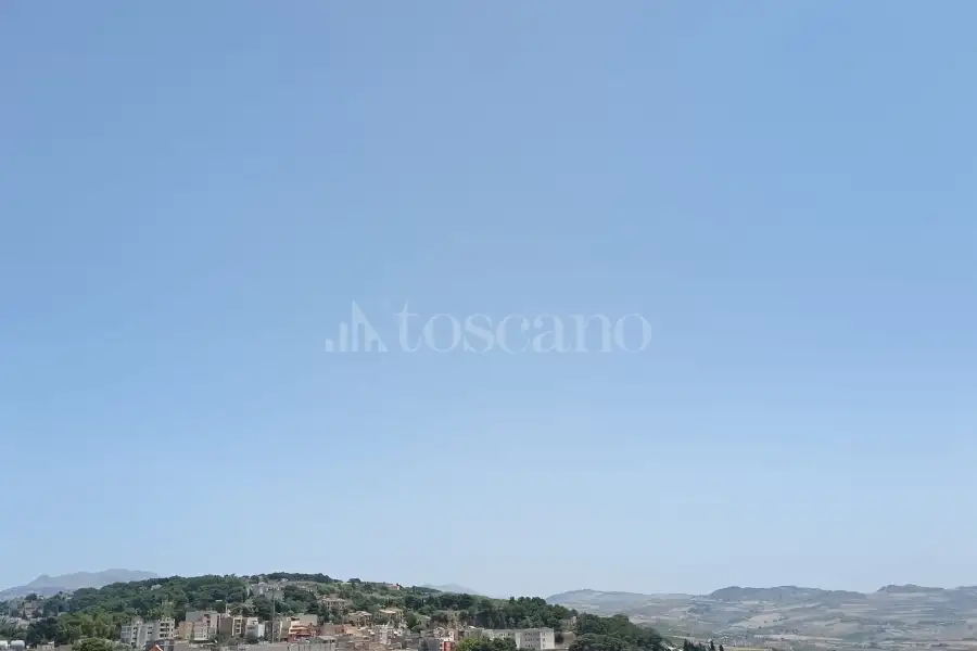 Attico in vendita di 80 mq a €80.000 (rif. 40/2025)