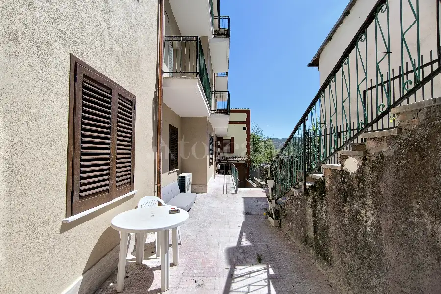 Casa Indipendente in vendita di 125 mq a €65.000 (rif. 17/2026)