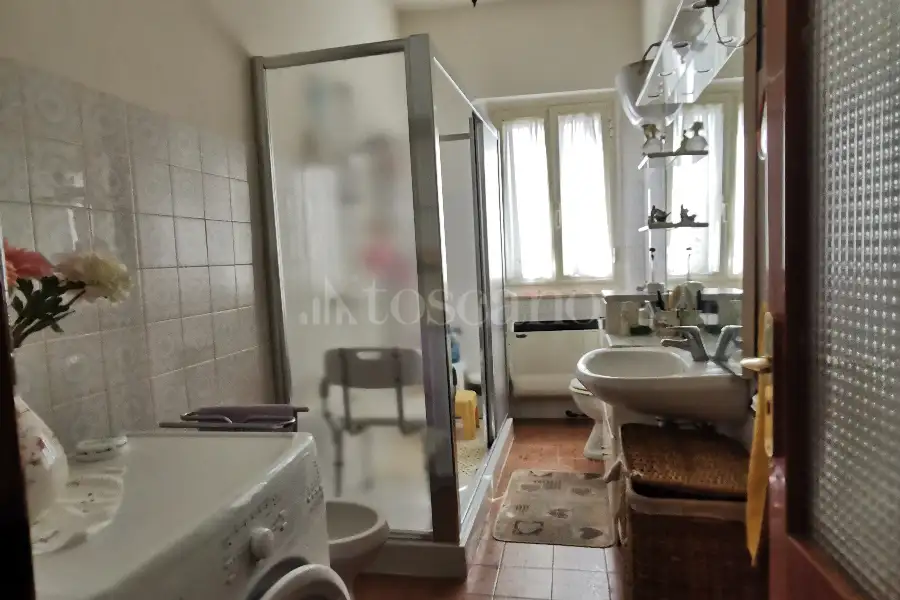 Casa in vendita di 280 mq a €380.000 (rif. 24/2021)