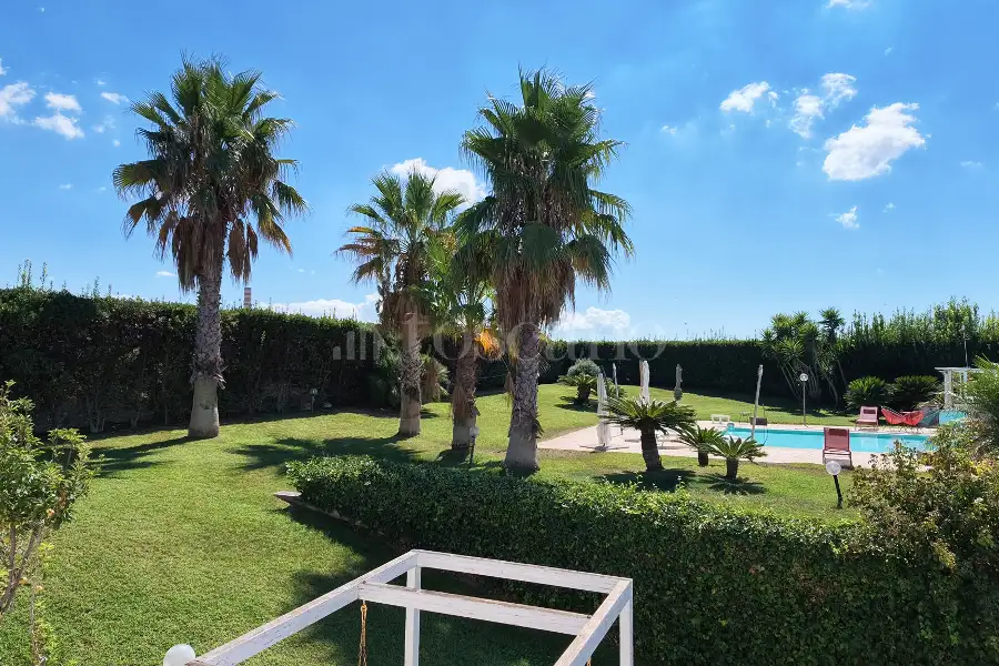 Casa Indipendente in vendita di 250 mq a €879.000 (rif. 203/2026)