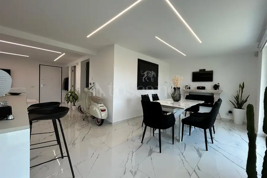 Villa in vendita di 180 mq a €599.000 (rif. 11/2026)