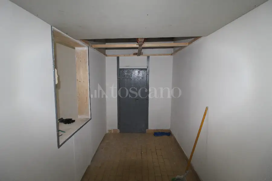Casa Indipendente in vendita di 285 mq a €199.000 (rif. 49/2026)